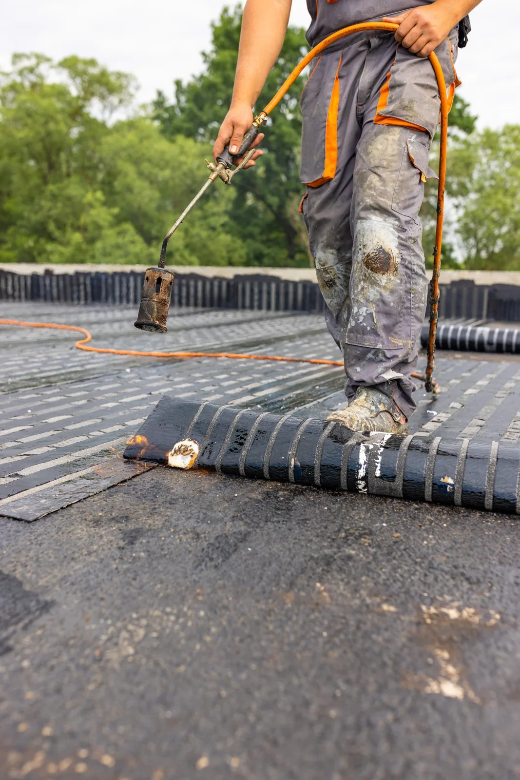 Built-Up Roofing for Commercial Properties in Elizabeth, NJ