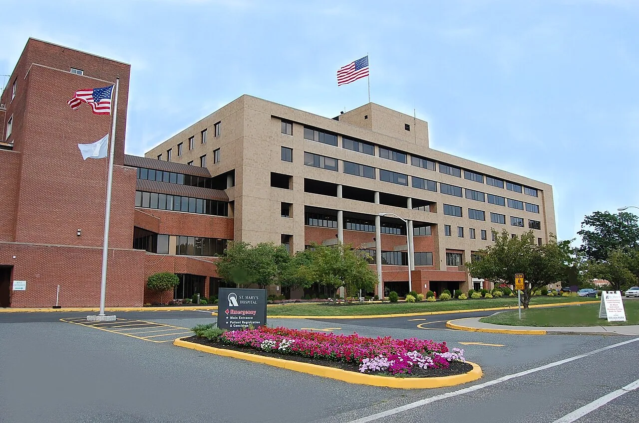 Commercial Roofing in Midtown Elizabeth, Elizabeth, NJ